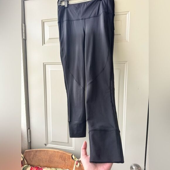 Lululemon Pants Womens 8 Black Stretch 26" Cuff Cropped Mid Rise Leggings Read - Picture 2 of 11